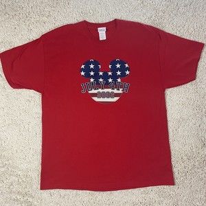 Vintage Disney Store Shirt Adult XL Red July 4Th 2002 Mickey Emblem Stars Stripe